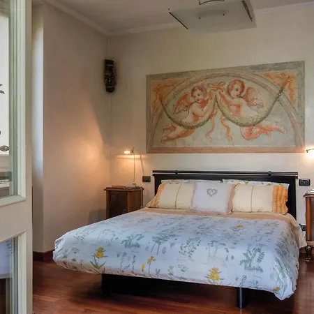 Villa Sleeps 6 Pool Wifi