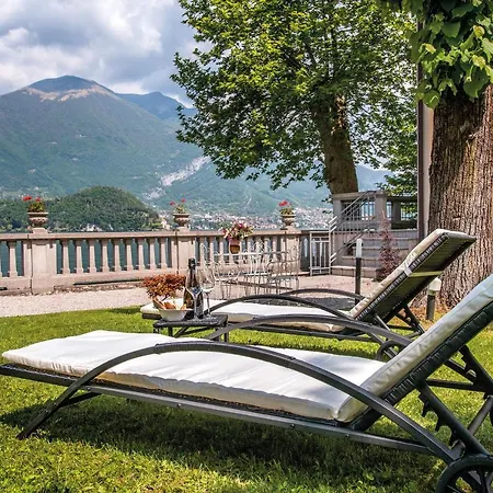 Sleeps 6 Pool Wifi Willa *